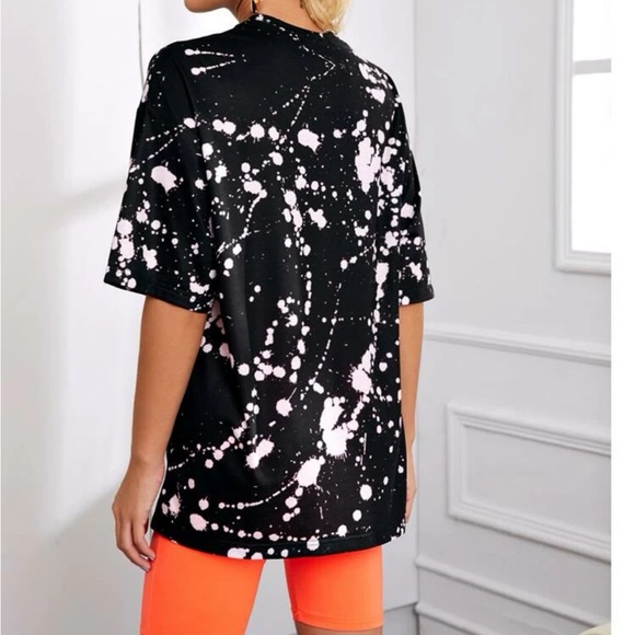 Graphic Tee - Picture 3 of 4